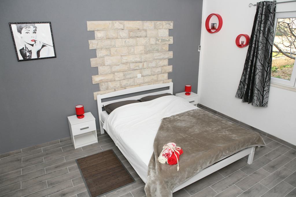 Apartments & Room Dijana Trogir Pokój zdjęcie